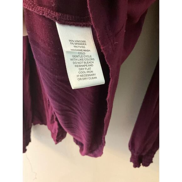 Cable & Gauge Blouse Top Women's Size L Burgundy Round Neck Long Sleeve Viscose - Picture 4 of 4